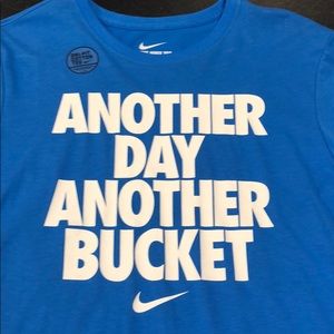 NWT (Set of 3) Men’s NIKE Shirts Medium